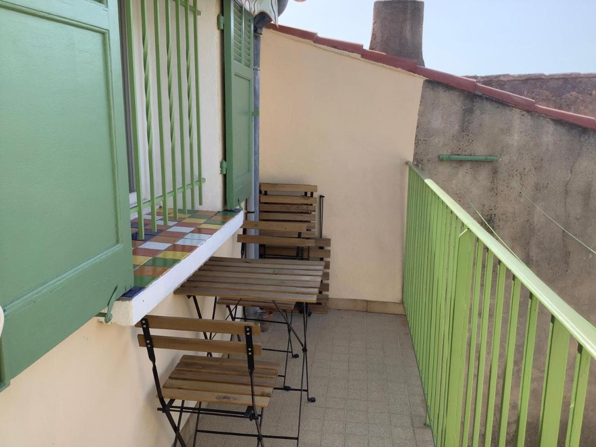 Les Amoureux Du Vieux Lavoir T3 Hyeres Medieval Eksteriør bilde